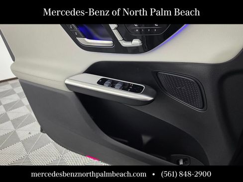 New 2026 Mercedes-Benz GLC 300 image 20