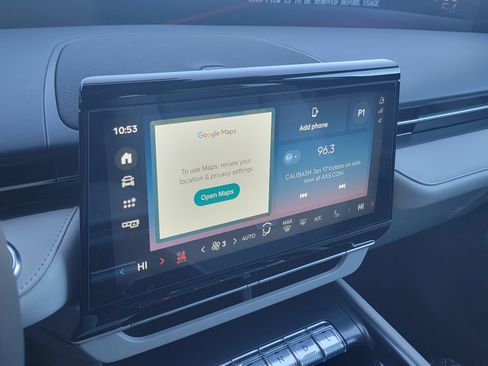 New 2026 Lincoln Nautilus Premier image 18