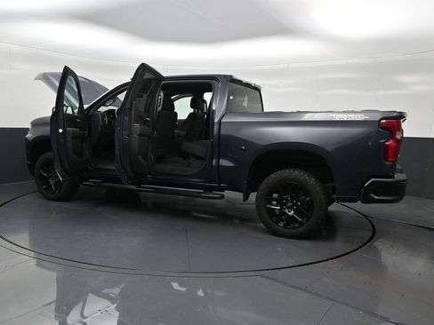 Used 2021 Chevrolet Silverado 1500 LT Trail Boss AWD/4WD image 34
