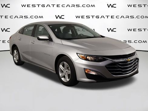 Used 2022 Chevrolet Malibu LS w/ Driver Confidence Package II FWD image 40