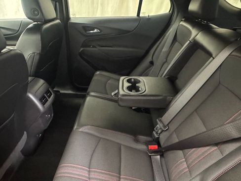 Certified 2024 Chevrolet Equinox RS FWD image 10