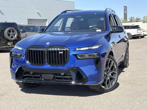 Used 2024 BMW X7 M60i w/ Executive Package AWD/4WD image 3