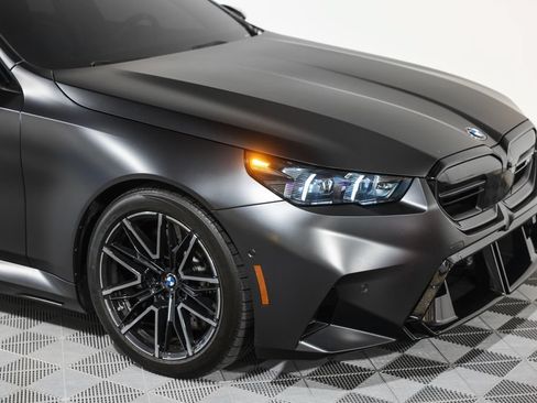 Used 2026 BMW M5 Touring AWD/4WD image 6