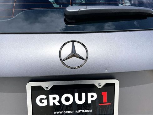 Used 2024 Mercedes-Benz GLA 35 AMG 4MATIC image 10