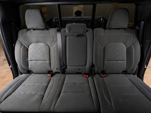 Used 2025 RAM 1500 Classic Warlock AWD/4WD image 35