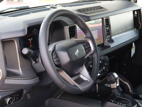 New 2026 Ford Bronco Badlands AWD/4WD image 15