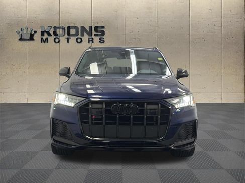 Used 2024 Audi SQ7 Premium Plus w/ Carbon Package AWD/4WD image 3