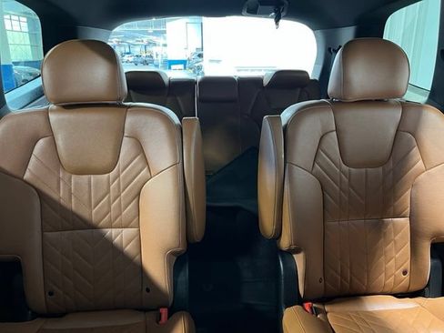 Used 2024 Kia Telluride EX X-Line AWD/4WD image 12