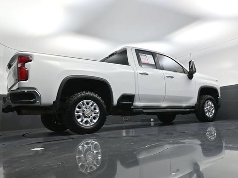Used 2022 Chevrolet Silverado 2500 LTZ w/ Safety Package AWD/4WD image 18