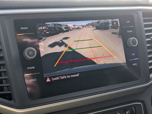 Used 2021 Volkswagen Atlas SE image 15