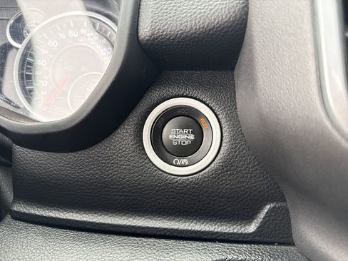Used 2020 RAM 1500 Lone Star RWD image 19