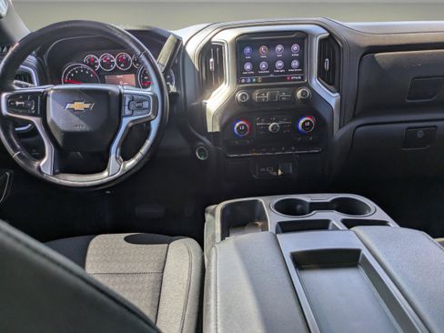 Used 2021 Chevrolet Silverado 1500 LT AWD/4WD image 15