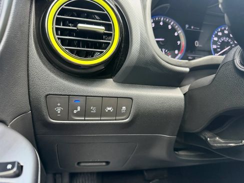 Used 2019 Hyundai Kona Ultimate FWD image 26