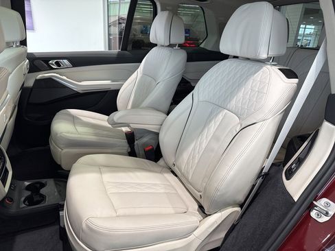 New 2026 BMW X7 xDrive40i image 47