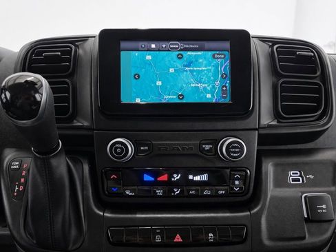 Used 2025 RAM ProMaster 2500 image 16