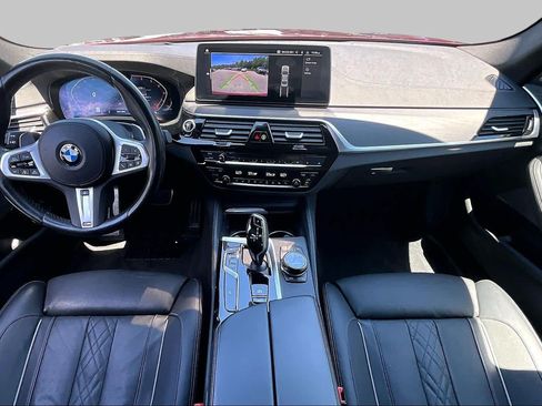 Certified 2023 BMW 530i xDrive w/ Executive Package AWD/4WD image 15