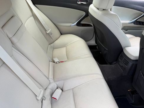 Used 2012 Lexus IS 250 w/ Premium Pkg Value Edition RWD image 19