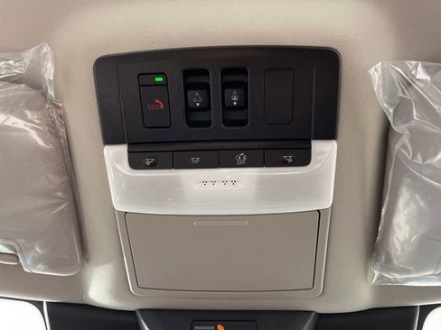 New 2026 Nissan Pathfinder Platinum w/ Cargo Package FWD image 35