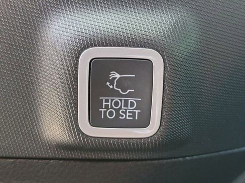 New 2026 Jeep Grand Cherokee Altitude RWD image 8