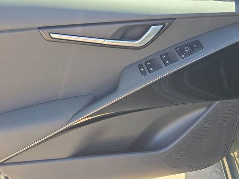 New 2026 Kia Niro Wind image 18