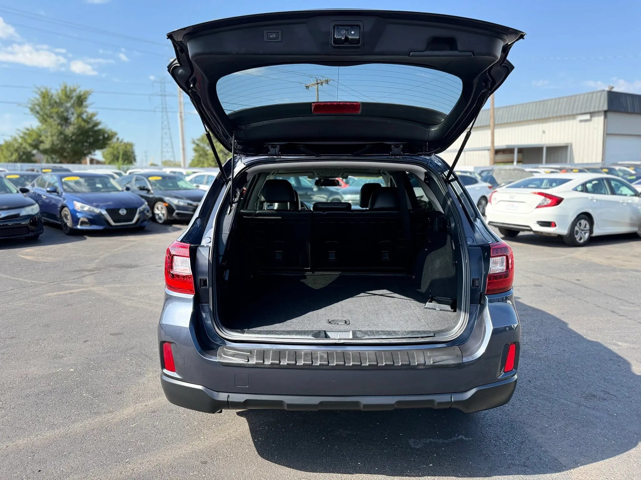 Used 2015 Subaru Outback 2.5i Limited AWD/4WD image 35