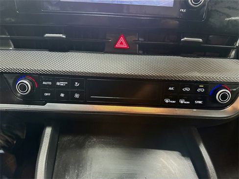 Used 2023 Kia Sportage LX image 22