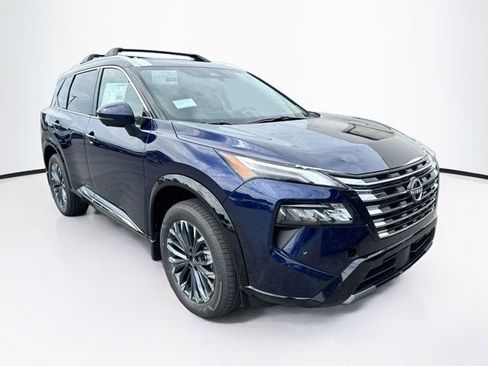 New 2026 Nissan Rogue Platinum AWD/4WD image 3