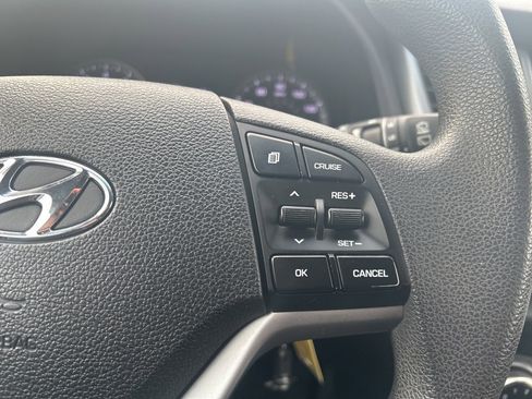 Used 2018 Hyundai Tucson SE w/ Cargo Package image 31