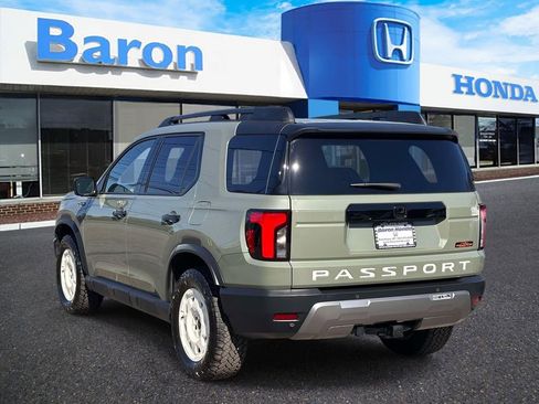 Certified 2026 Honda Passport TrailSport Elite image 4