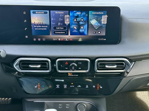 New 2026 Nissan Sentra SV w/ SV Convenience Package image 28