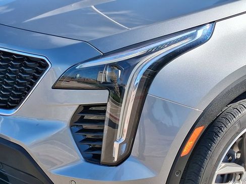 Used 2023 Cadillac XT4 Sport w/ Enhanced Visibility Package FWD image 8