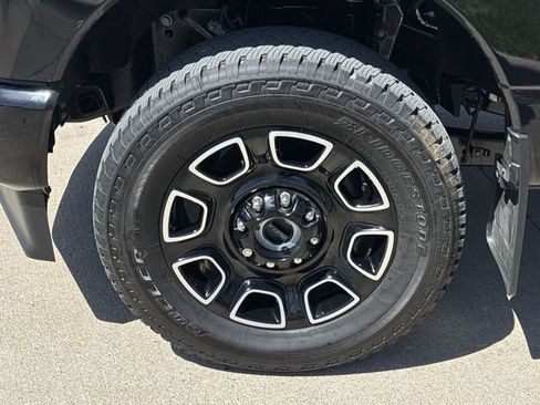 Used 2026 Ford F250 Platinum AWD/4WD image 33