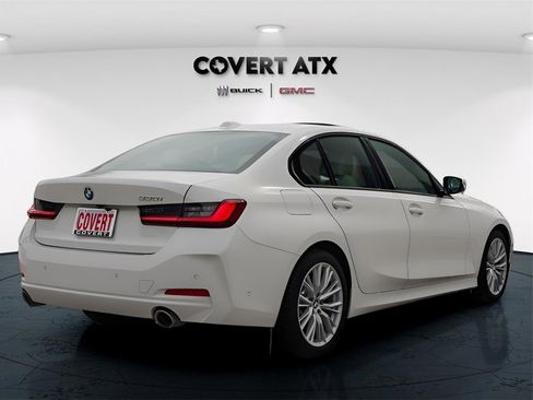 Used 2023 BMW 330i Sedan w/ Premium Package image 7