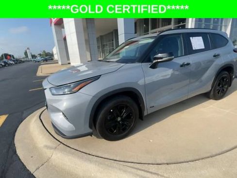 Certified 2024 Toyota Highlander XLE AWD/4WD image 6