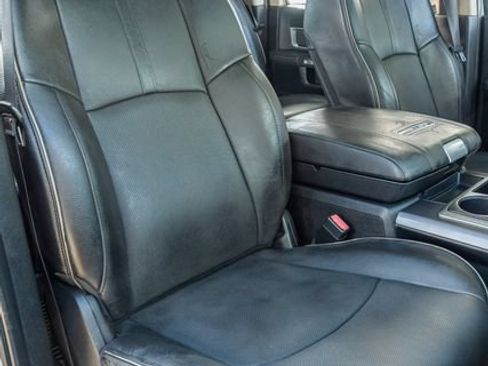 Used 2015 RAM 2500 Limited AWD/4WD image 46