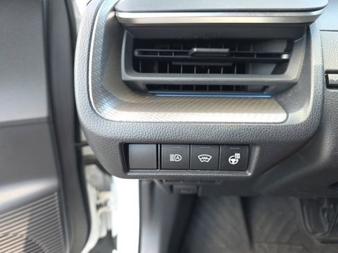 Certified 2024 Toyota Prius XLE image 15