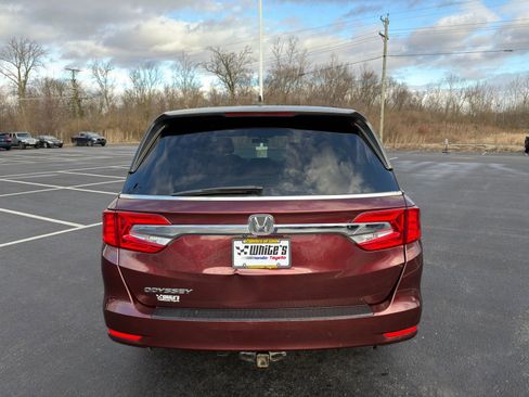 Used 2018 Honda Odyssey EX image 5