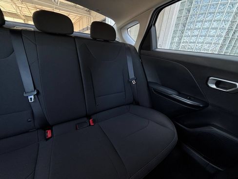 Used 2026 Kia K4 FWD image 36