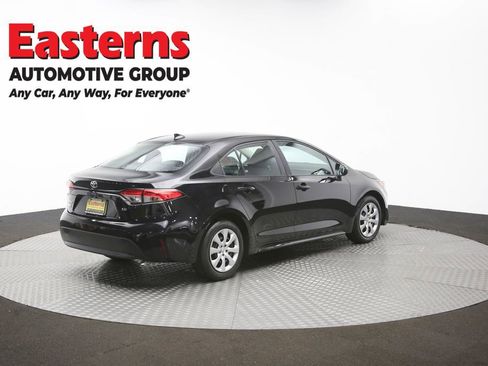 Used 2024 Toyota Corolla LE image 40