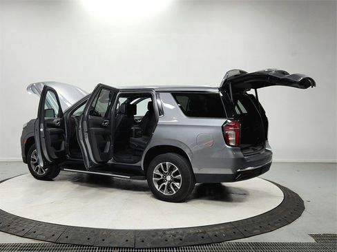 Used 2021 Chevrolet Tahoe LT w/ LT Signature Plus Package image 13