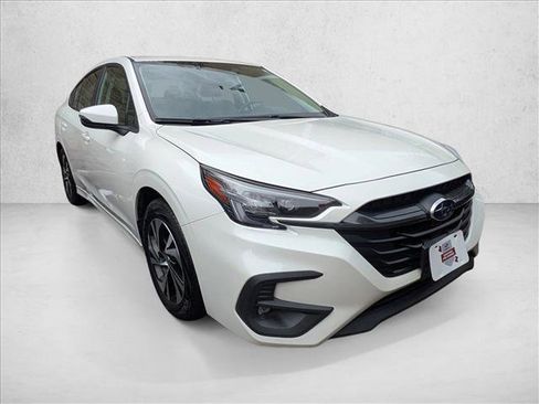 Certified 2025 Subaru Legacy Premium AWD/4WD image 3