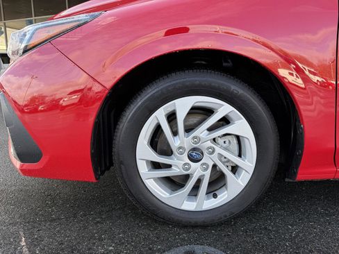 Certified 2025 Subaru Impreza 2.0i image 10