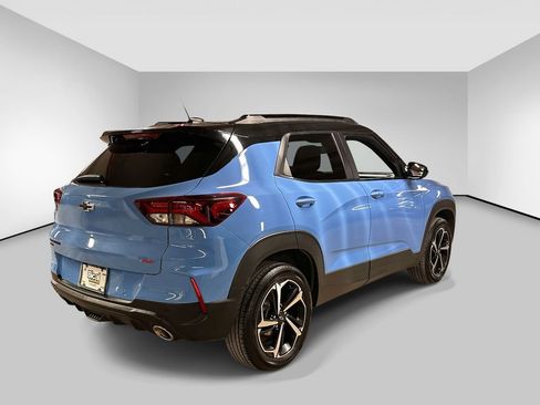 Used 2023 Chevrolet TrailBlazer RS w/ Convenience Package image 5