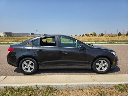 Used 2016 Chevrolet Cruze LT FWD image 6