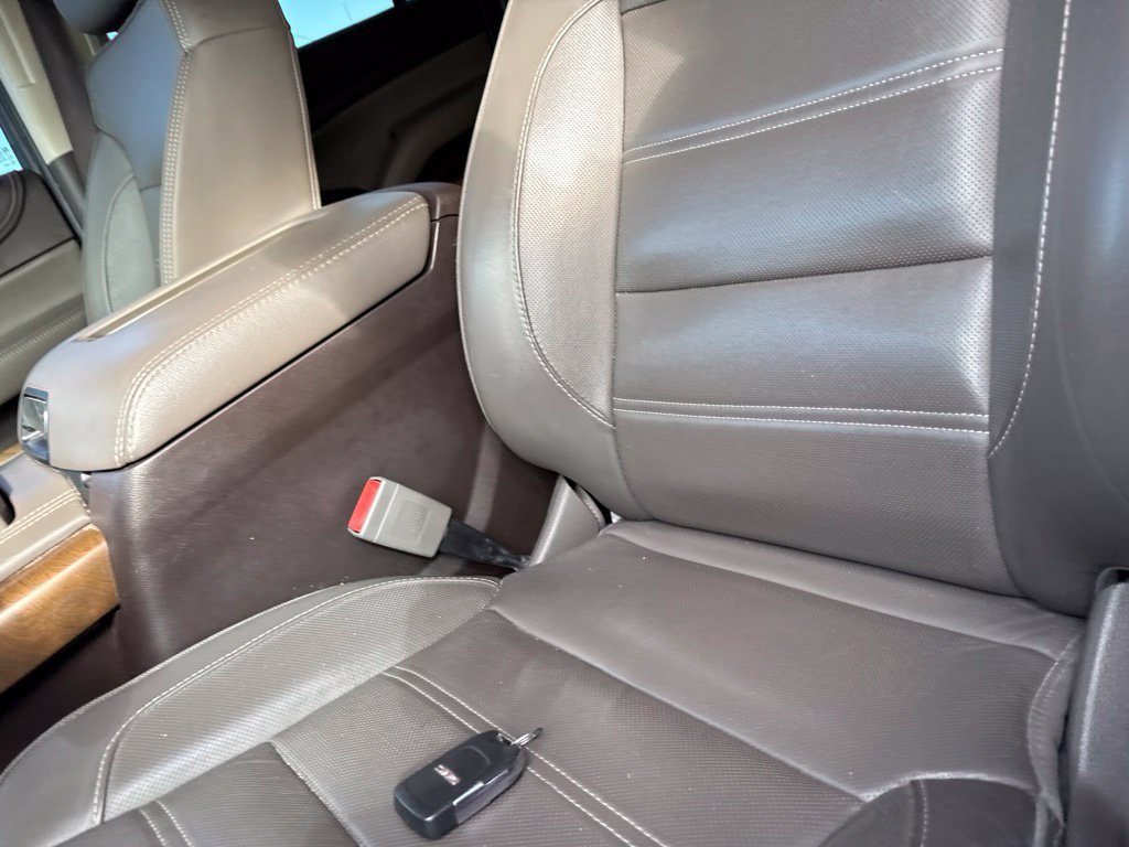 Used 2019 GMC Yukon XL Denali AWD/4WD image 11
