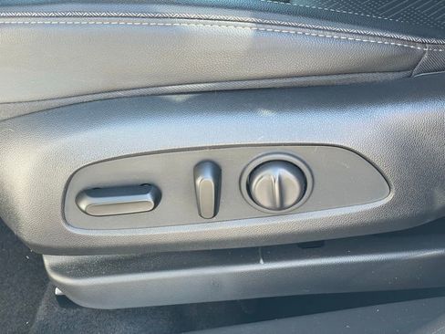 Used 2022 Buick Encore GX Essence FWD image 14