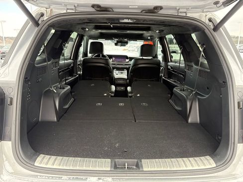 Used 2024 Hyundai Palisade Calligraphy image 7