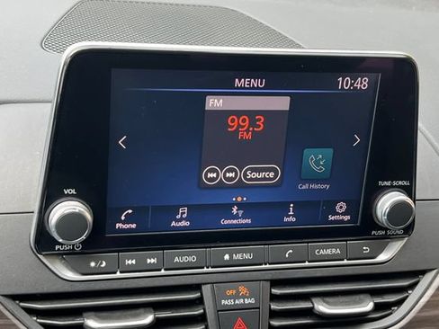 Used 2024 Nissan Altima 2.5 SV FWD image 38