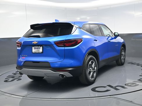Certified 2025 Chevrolet Blazer LT image 9