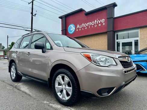 Used 2016 Subaru Forester 2.5i w/ Alloy Wheel Package AWD/4WD image 2